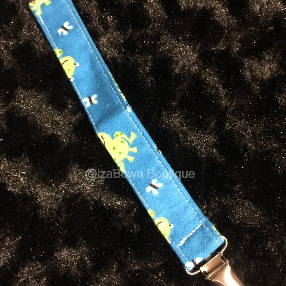 Blue with Frogs Print Pacifier Clip PC1189 Handmade NWT Boutique